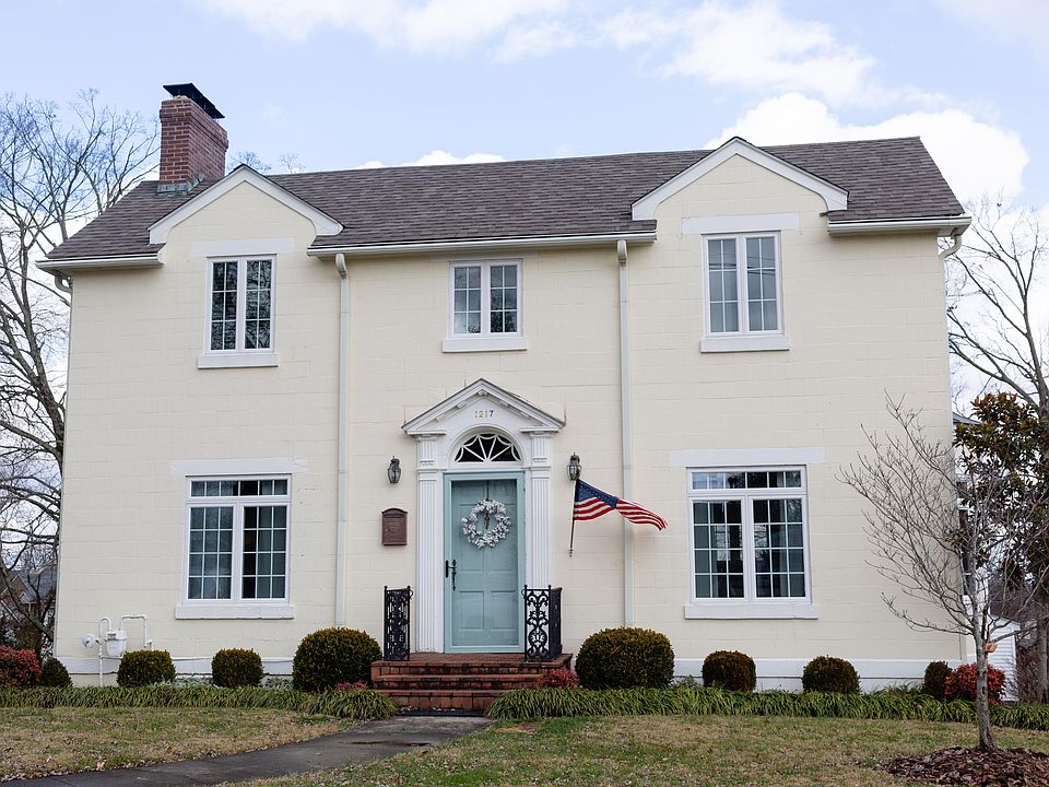 1st image of 1217 Walnut St