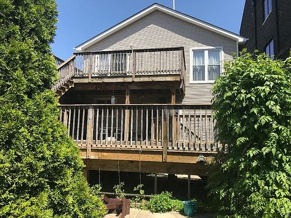 2nd image of 3322 N Narragansett Ave