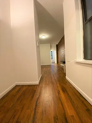 Rented by Douglas Elliman | media 21