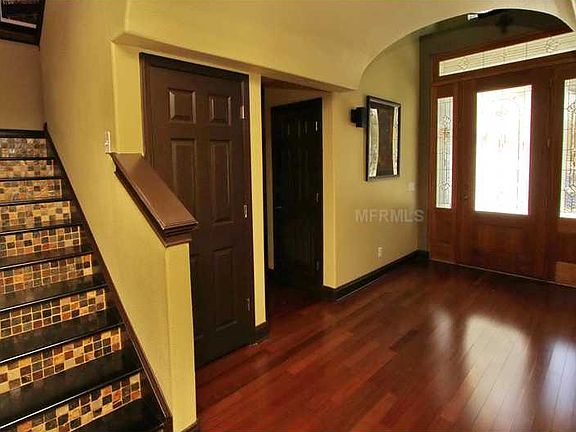 2nd image of 3915 S Kenwood Ave