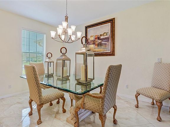 3rd image of 25211 Divot Dr