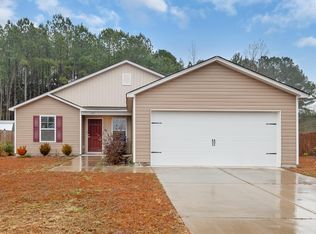 205 Carriagebrook Cir, Camden, SC 29020