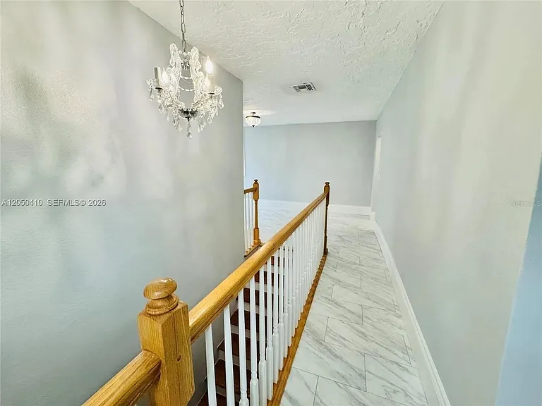 1017 E 19th Ave — Photo 15