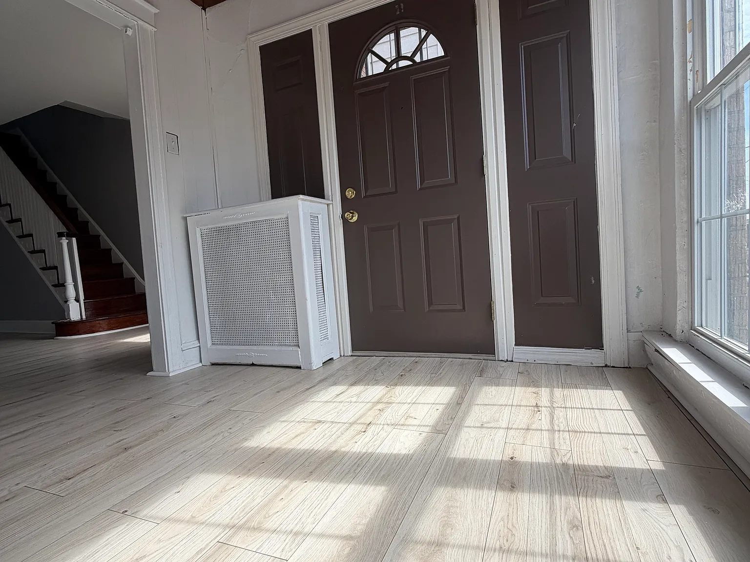 3 bed, 1252 sqft, $1,775 — Photo 3