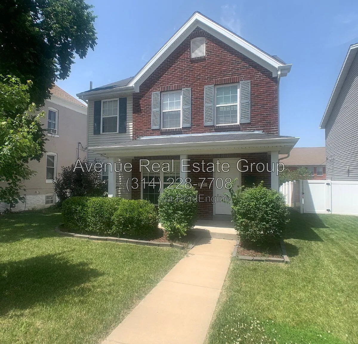 4 bed, 3.0 bath, 1456 sqft, $2,295 — Photo 1