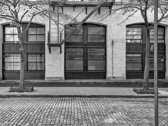 2nd image of 68 Jane St APT 1E