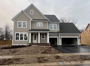 6540 Timber Arch Dr, Chaska, MN 55318