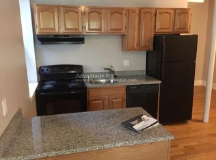 27 Lanark Rd APT 2A, Brighton, MA 02135