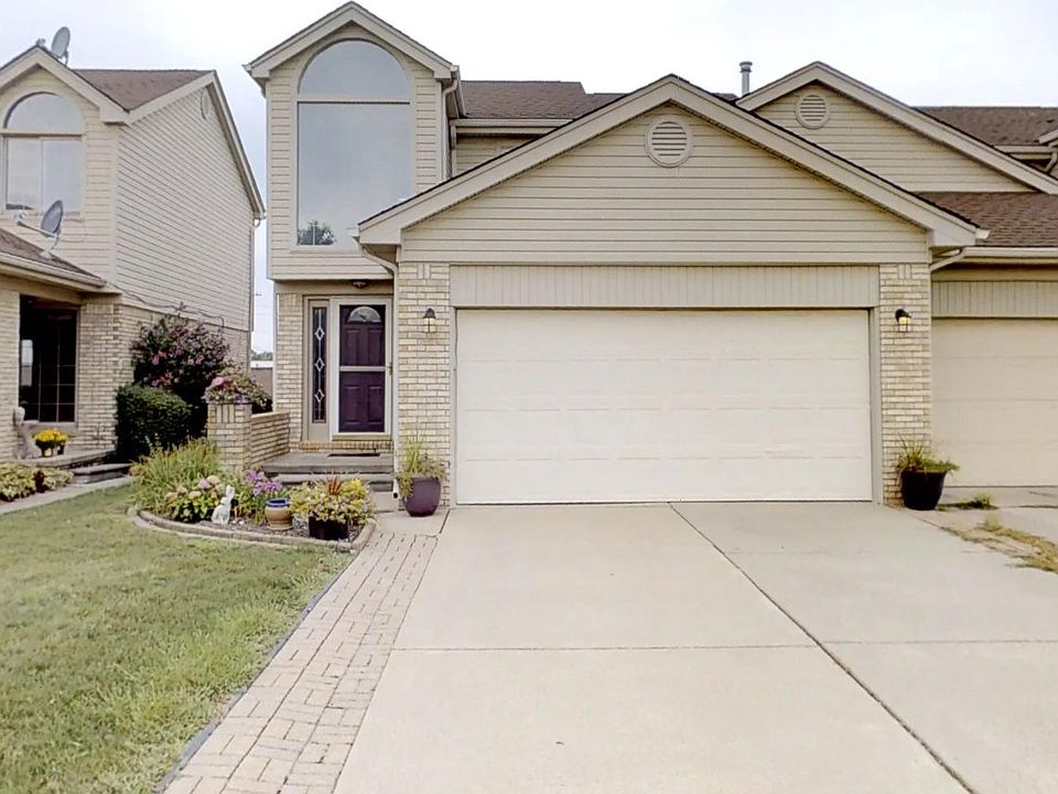 1st image of 16895 Penrod Dr