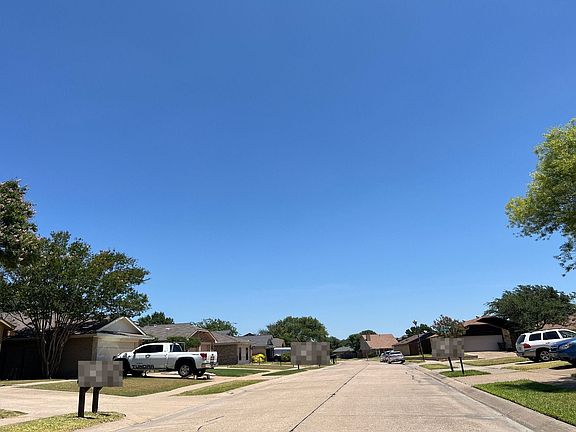 4th image of 3717 Verlaine Dr