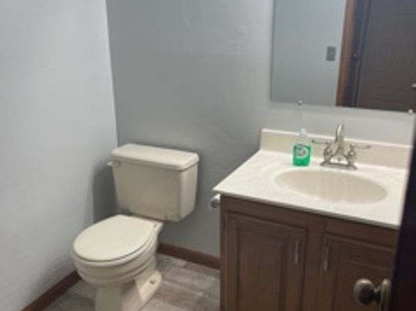 1992 N Waterfront Dr N APT C
