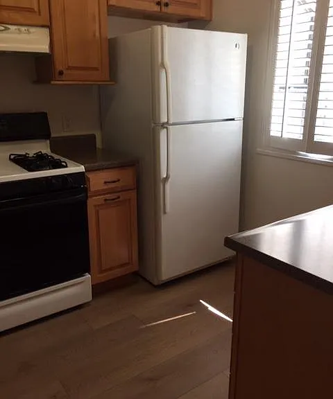 700 E Lake Dr #34 — Photo 3