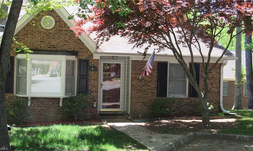 1st image of 31 Brandy Ct