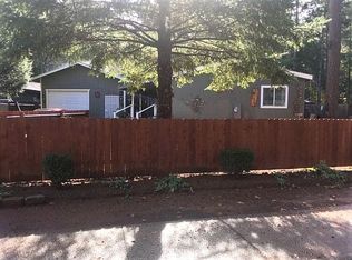 439 Addison Ln, Cave Junction, OR 97523