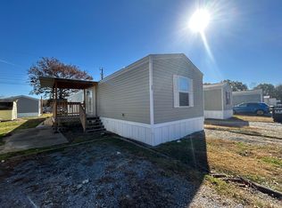 33 Luke Dr, Rossville, GA 30741