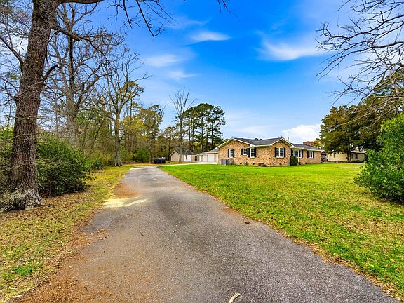 2nd image of 3955 Juniper Bay Rd.