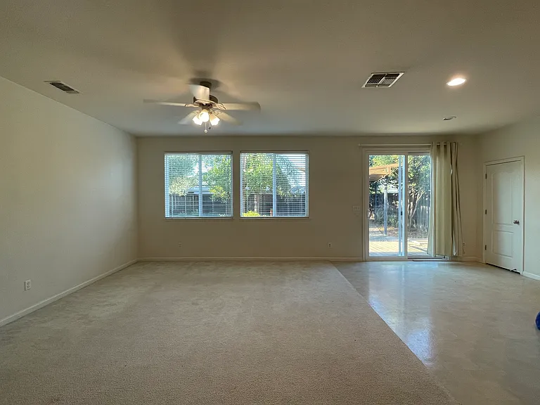 741 Bramblewood Ave — Photo 3