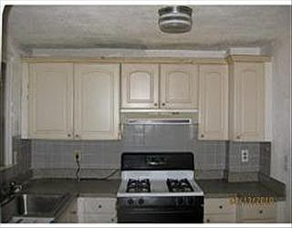2nd image of 39 Meadowbank Ave