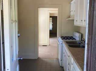 2417 Crittenden Dr, Louisville, KY 40217