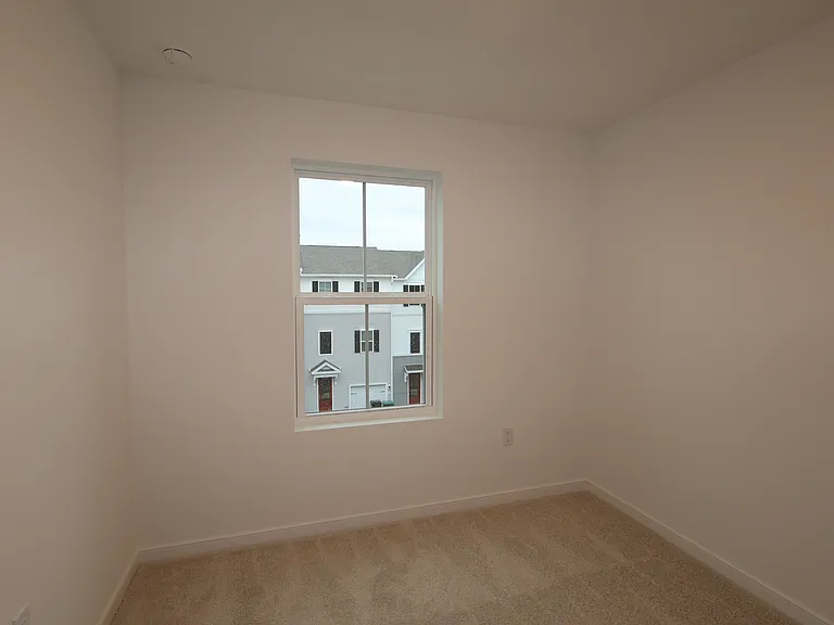 45 Basswood St — Photo 18
