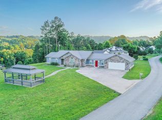 35 Colony Rd, Manchester, KY 40962