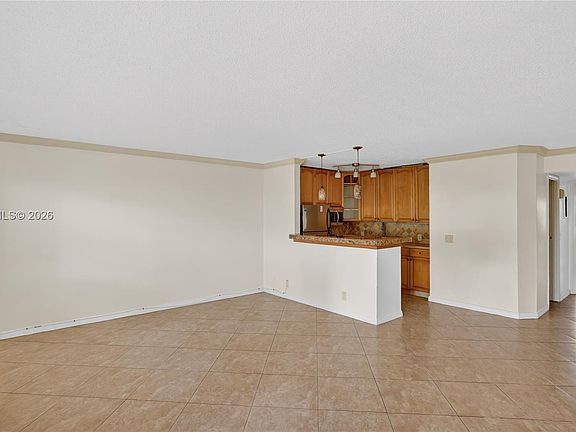 4th image of 48 Mansfield Dr #48-B
