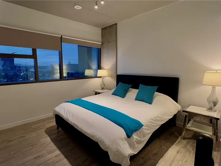 353 E Bonneville Ave #718 — Photo 7