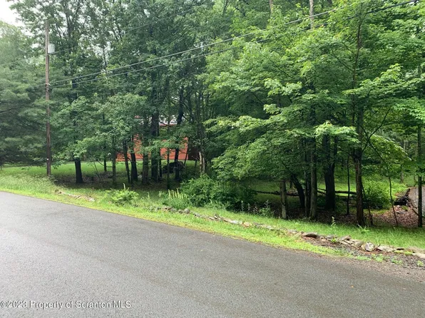 1406K S Lehigh River Dr, Gouldsboro, PA 18424