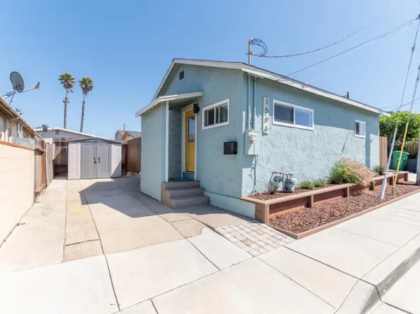 1596 Luxton St, Seaside, CA 93955