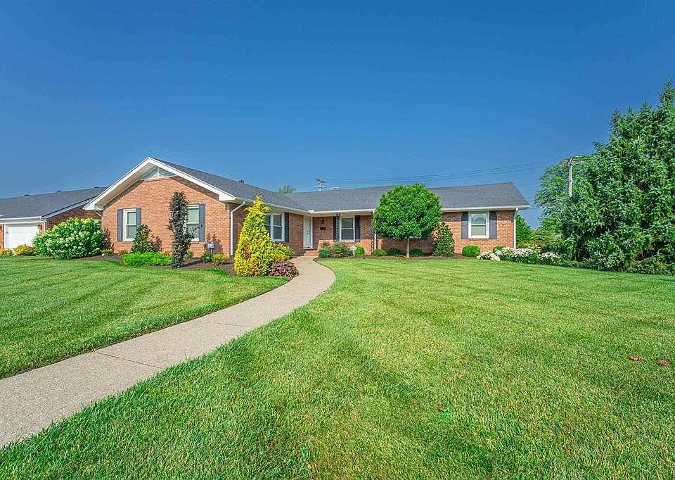 1st image of 3500 Ashlawn Dr