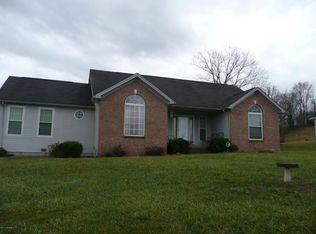 77 River Heights Blvd, Taylorsville, KY 40071