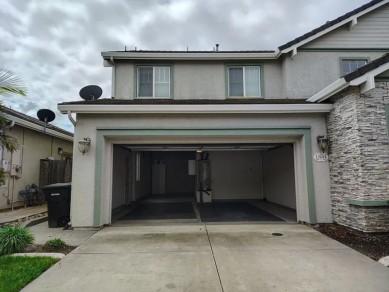 13606 Brook Way — Photo 46