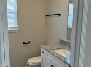 2973 N Nixon Ave, Springfield, MO 65803