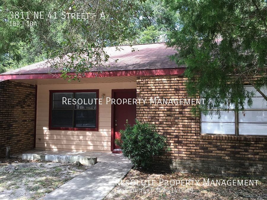 1st image of 3811 NE 41st St #A