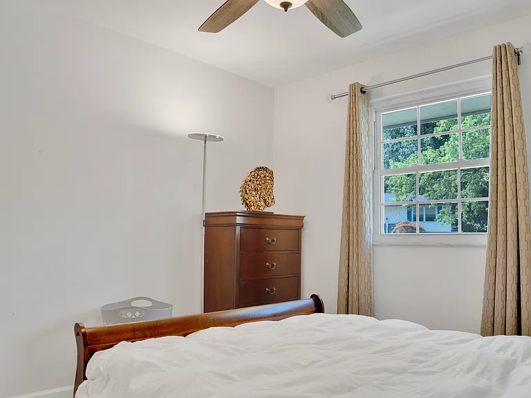 104 W Jackson St — Photo 7