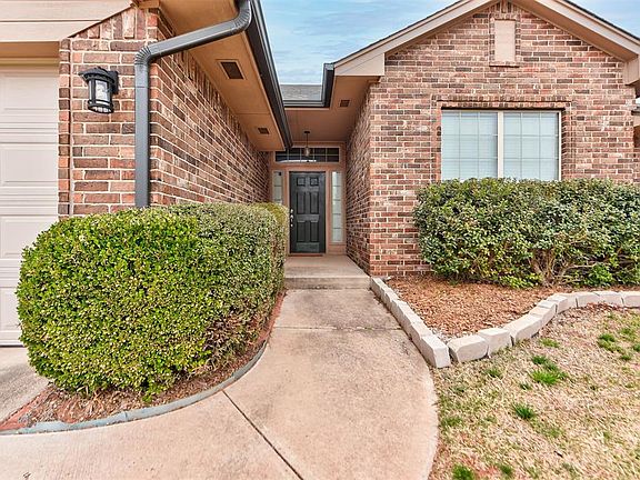 5th image of 501 Crestland Dr