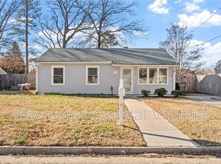 216 Shawen Dr, Hampton, VA 23669