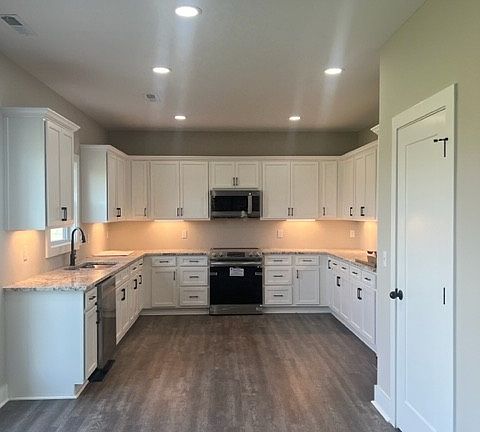 4th image of 232 Lookout Dr Lot 14