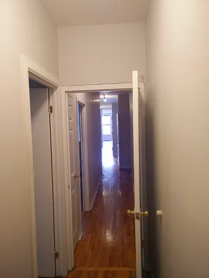 Rented by G2 Realty Group LLC | media 4