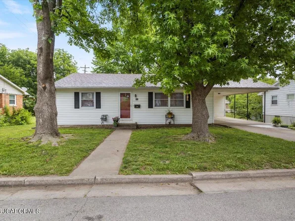 800 S Randolph St, California, MO 65018