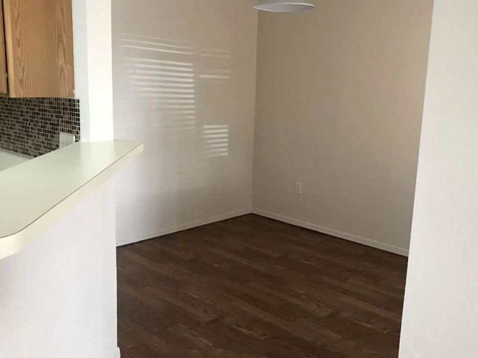 Separate Dining Areas