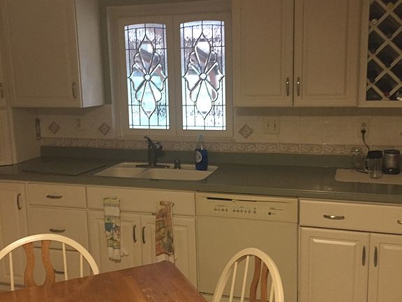 manor house kitchen