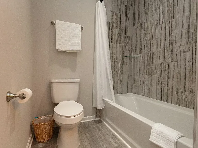 Cabarrus Ave E — Photo 6