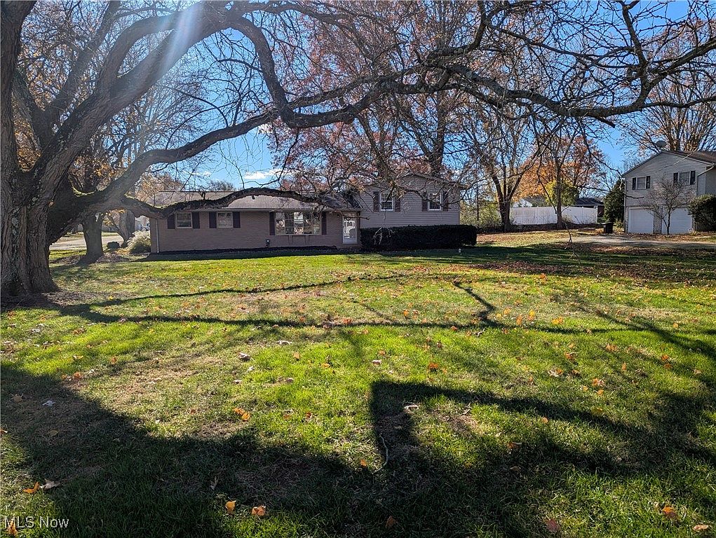 7160 Bretz St NW, Massillon, OH 44646 | MLS #5172477 | Zillow