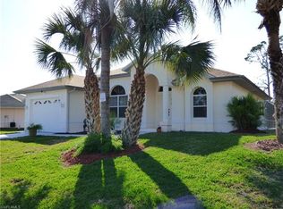 507 Poinsettia Ave, Lehigh Acres, FL 33972