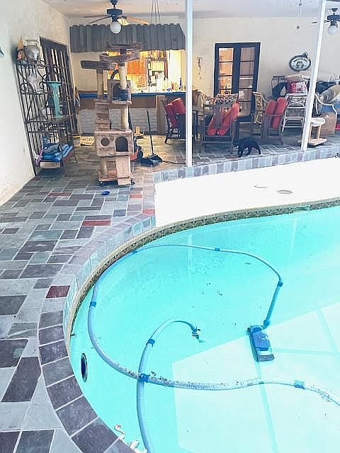 1st image of 2046 Winding Oaks Dr