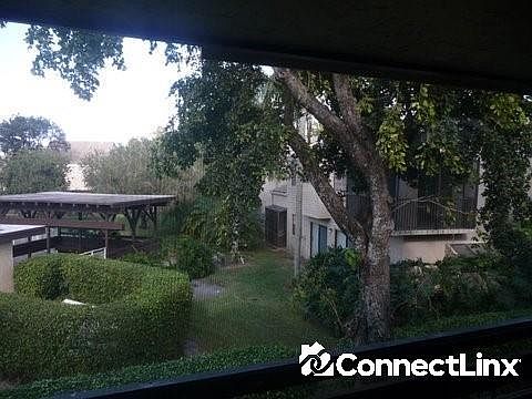 5th image of 1610 Cypress Pointe Dr