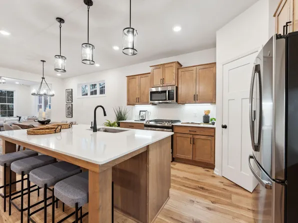 1282 Beaumont Blvd, Jordan, MN 55352