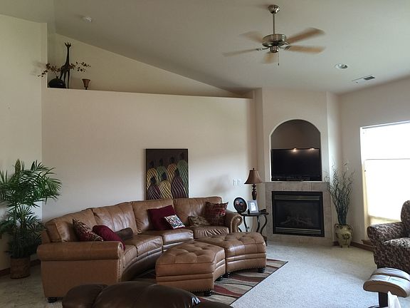 3rd image of 1756 Bolleana Ave