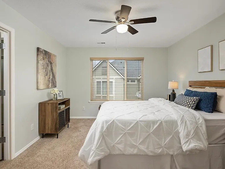 2283 NW Oak Knoll Pl — Photo 16